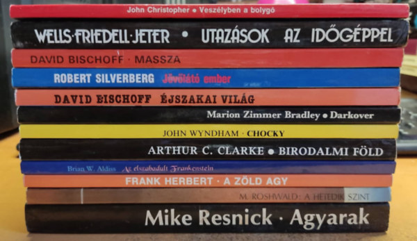 12 kötet sci-fi regény (címek a termékleírásban) - Galaktika Fantasztikus könyvek