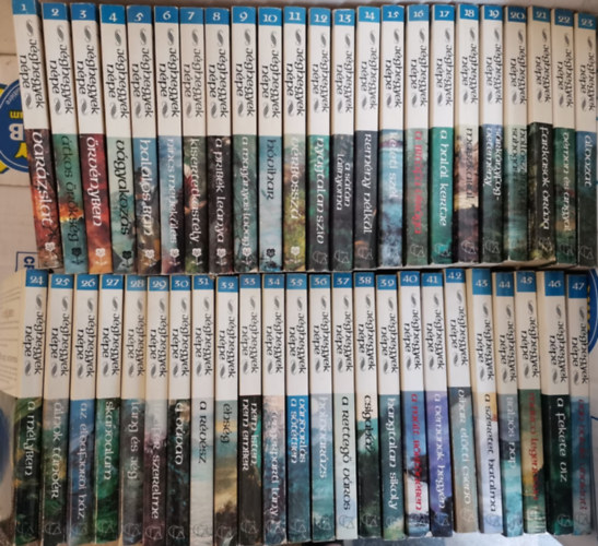 Margit Sandemo - J�ghegyek n�pe 1-47. (teljes sorozat)