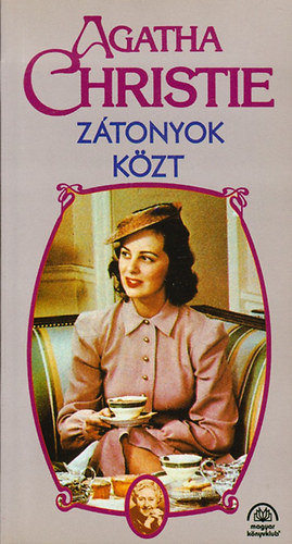 Agatha Christie - Z�tonyok k�zt