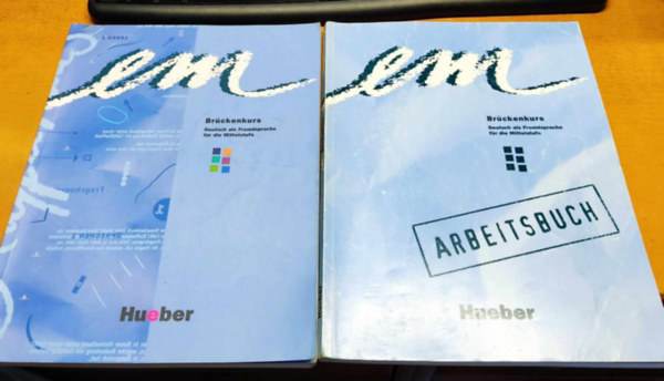 Susanne Schwalb, Michaela Perlmann-Balme, D�rte Weers, Jutta Orth-Chambah - 2 db Em Br�ckenkurs: Br�ckenkurs + Arbeitsbuch