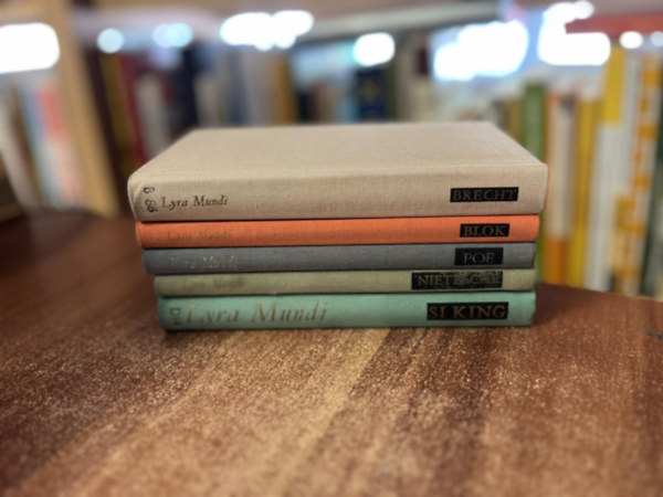 5 db Lyra Mundi k�nyv