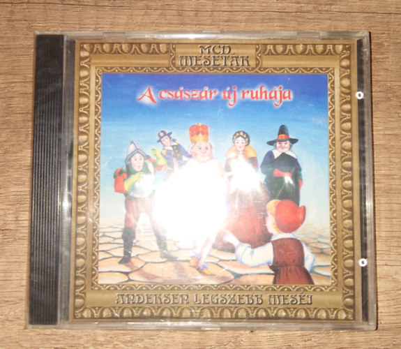 A cs�sz�r �j ruh�ja (hangosk�nyv)