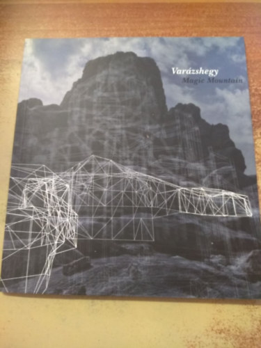Var�zshegy - Magic Mountain