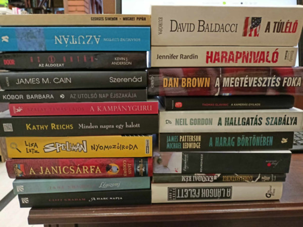 Dan Brown, Neil Gordon, Jennifer Rardin David Baldacci - Knyvcsomag, 20 db. Krimik. A tll+Harapnival+A megtveszts foka+A kamers gyilkos+A hallgats szablya+A harag brtnben+Fnyemberek1+