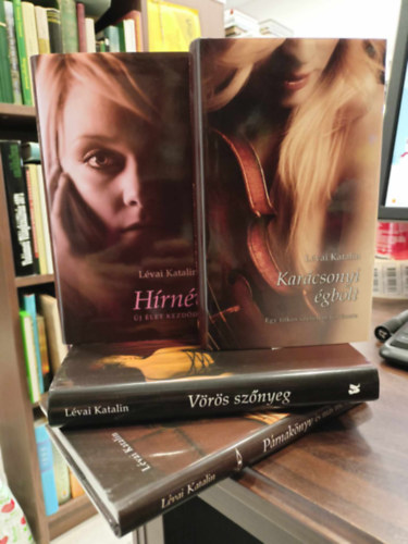 Lévai Katalin - Lévai Katalin KÖNYVMENTŐ AJÁNLAT, 4db. Karácsonyi égbolt+Hírnév+Vörös szőnyeg+Párnakönyv és más mesék