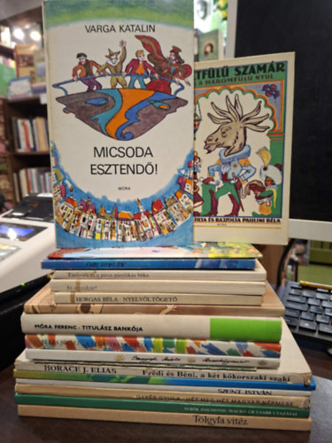 Peterdi Pál, Paulini Béla, Jakab Zsófia , Horgas Béla, Szunyogh Szabolcs, Békés József, Móra Ferenc, Dao Ngoc Thang, Horace J. Kollányi Ágoston (szerk.), Varga Katalin, Sulyok Magda (szerk.) - 18 db-os mese KÖNYVMENTŐ AJÁNLAT: Álmodik az állatkert, A hétfülő szamár meg a háromfülű nyúl, Ötperces mesék - Az ebül járt kutya és más történetek, Micsoda esztendő! Az okos lány, Jó éjszkát!, Türlivirli és a piros pán
