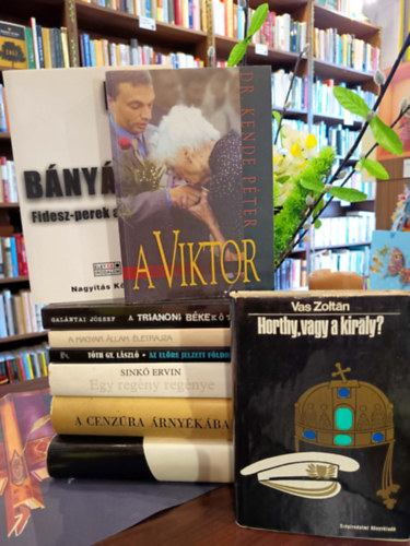 Vas Zoltán, Ószabó-Vajda, Dr. Kende Péter, Galántai József, Szekfű Gyula, Tóth Gy. László, Sinkó Ervin, Markovitz Gy.-Tóbiás Á. - ---