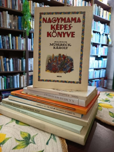 Hana Doskocilová, Vladislav Vancura, A. A. Milne, Grimm, Bodor Ferenc Lakner Artúr (szerk.) - Mesekönyv csomag 8 darabos KÖNYVMENTŐ AJÁNLAT: Münchhausen vidám kalandjai, Édes mostohatestvérek, Diogenész hordója, Bocska és gazdája, A két kakas , Hol nem volt, A kásásfazék, Nagymama képeskönyve