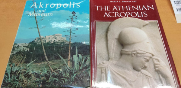 Maria S. Brouscari C. Voutsas - Akropolis und Museum + The Athenian Acropolis (2 ktet)