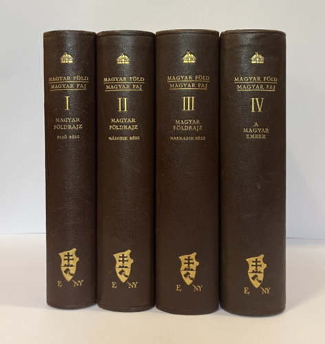 Cholnoky Jen�, Teleki P�l gr., Bartucz Lajos Prinz Gyula - Magyar f�ldrajz I.-IV. (Magyar f�ld, magyar faj) - egys�ges teljes sorozat, nem reprint