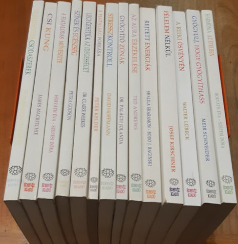 Term�szetes csodaszerek + Csi Kung + A fiatalod�s m�v�szete + Sz�nek �s eg�szs�g + Legy�zhetj�k az idegess�get + A fiatals�g forr�sa + Stressz Kontroll + Gy�gy�t� z�n�k