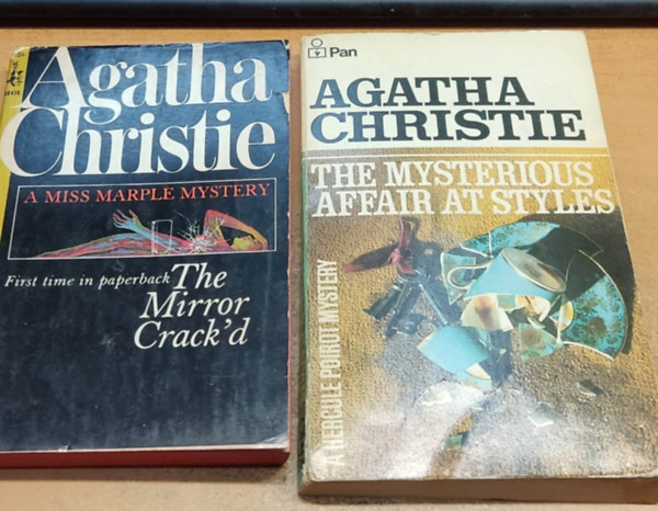 Agatha Christie - The Mirror Crack'd + The Mysterious Affair at Styles (2 k�tet)