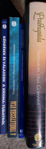 Prabhupada + Visszat�r�s + A t�k�letess�g �tja + K�rd�sek �s v�laszok a krisna-tudatr�l ( 4 db k�nyv )