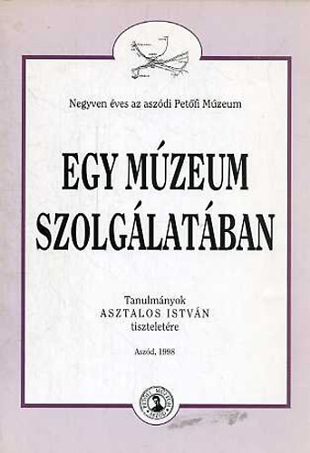 Egy m�zeum szolg�lat�ban