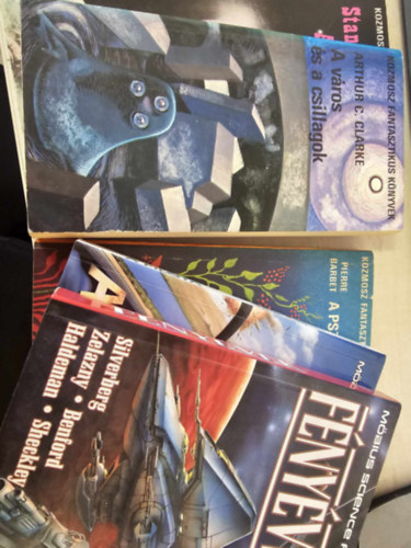 Pierre Barbet, Lem Stanislaw, Gene Wolfe Wizner V�g Bal�zs, Silverberg-Zelazny-Benford-Haldeman-Sheckley Arthur C. Clarke - 5db scifi K�NYVMENT� AJ�NLAT: A psziborgok �lmai + A v�ros �s a csillagok+ Az �r hangja+ A pil�ta, Hal�lsziget+ F�ny�vek