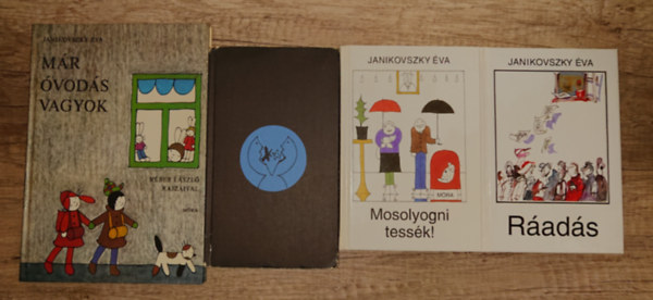 Janikovszky �va - 4 k�nyv Janikovszky �v�t�l: M�r �vod�s vagyok, A lemez k�t oldala, Mosolyogni tess�k!, R�ad�s