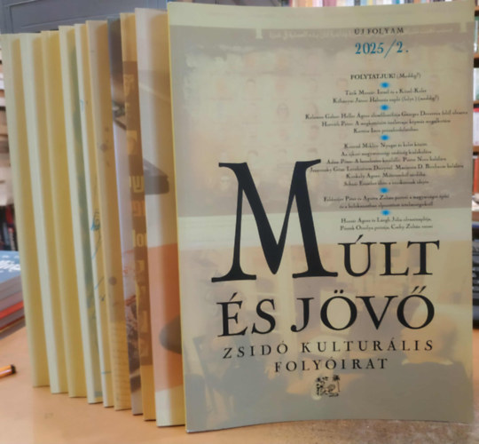 K�b�nyai J�nos  (f�szerk.) - 10 db M�lt �s J�v� - zsid� kultur�lis foly�irat (Sz�rv�nysz�mok, lapsz�mok a term�klapon)