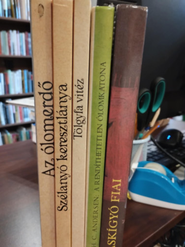 Simonits Mria, Cs. Meggyes Mria  Hans Cristian Andersen (szerk.), Dmtr kos (szerk.) - Meseknyvcsomag 5 darabos KNYVMENT AJNLAT: A tollas kgy fiai - (Dl- s kzp-amerikai npek mesi), A rendthetetlen lomkatona,Tlgyfa vitz, Szlany keresztlnya, Az lomerd