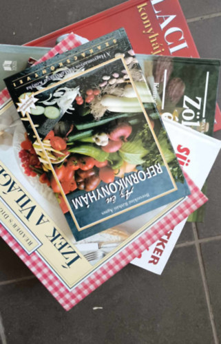 Vilg konyhi-Hagyomnyos s modern receptek minden tjrl.