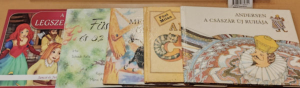 Kovcs Tams, Fst Miln, Hegyi Mrta , Mrei Anita Rab Zsuzsa (illus.), Kormos Istvn, Csala Kroly (ill.) - Andersen Schaub Kata - 5 db lapoz meseknyv: A csszr j ruhja; A pkosztos cica; Mese a kt kicsi krcskrl; Fsti s az erdtz; A vilg legszebb mesi